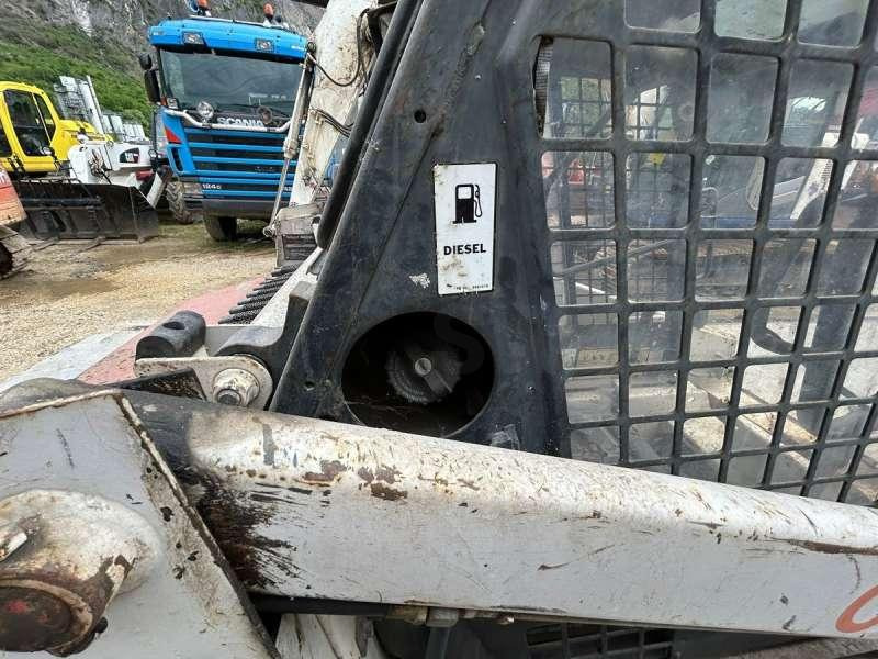 Mini încărcător Bobcat 543: Foto 35