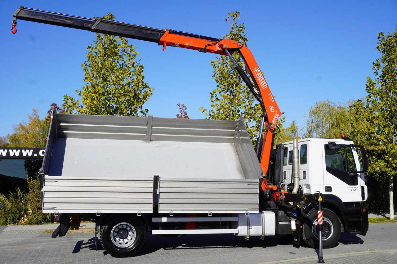 Camion cu macara IVECO Stralis 310 E6 / NEW 3-sided tipper / Fassi F135 crane with remote control: Foto 7