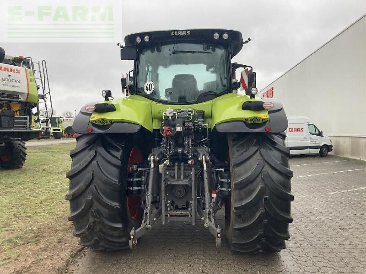 Tractor agricol CLAAS axion 810: Foto 7