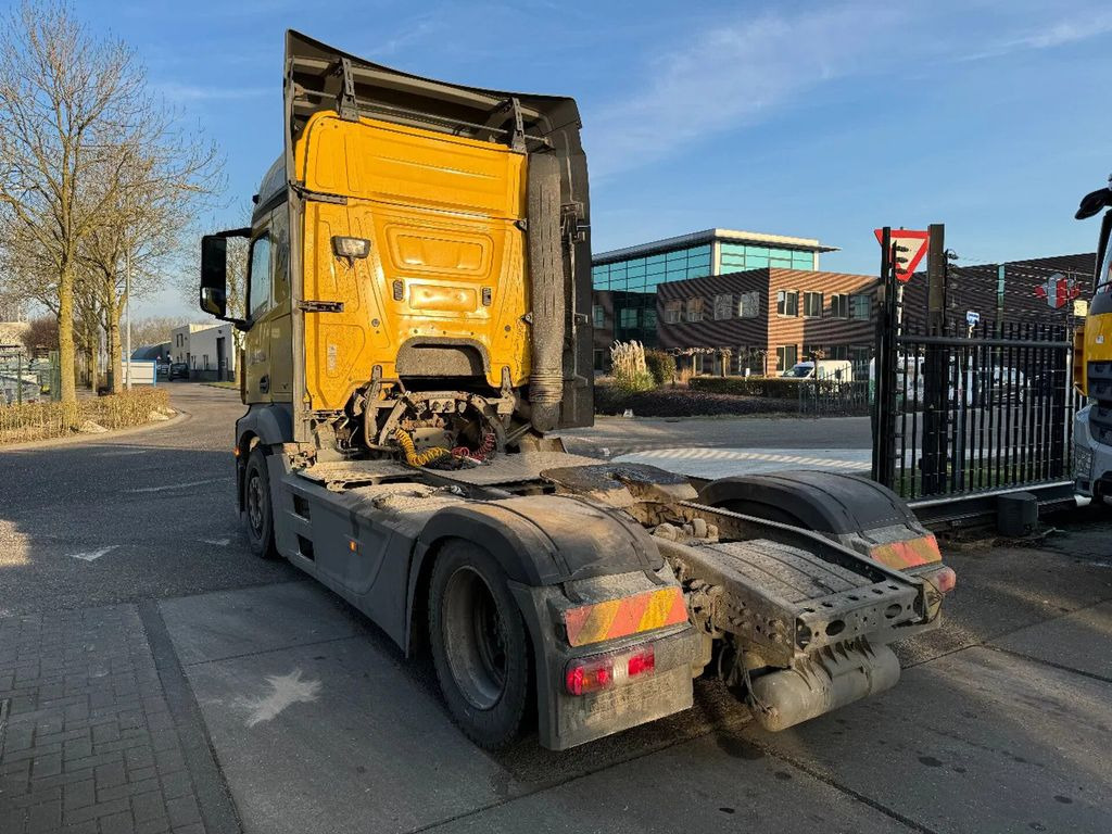 Cap tractor Mercedes-Benz Actros 1840 4X2 EURO 6 SLEEPER CAB: Foto 8