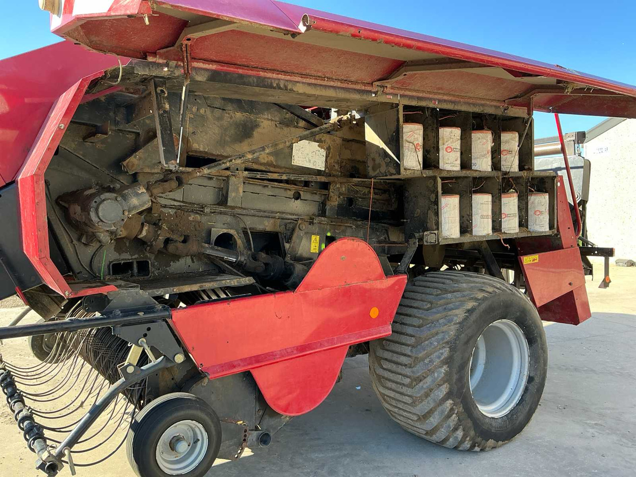 Presă baloţi dreptunghiulari Case IH 540: Foto 17