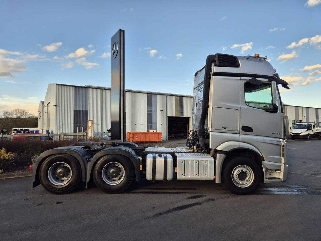 Cap tractor Mercedes-Benz Actros 2658 LS 6x4 Turbo Retarder 120t BigSpace: Foto 6