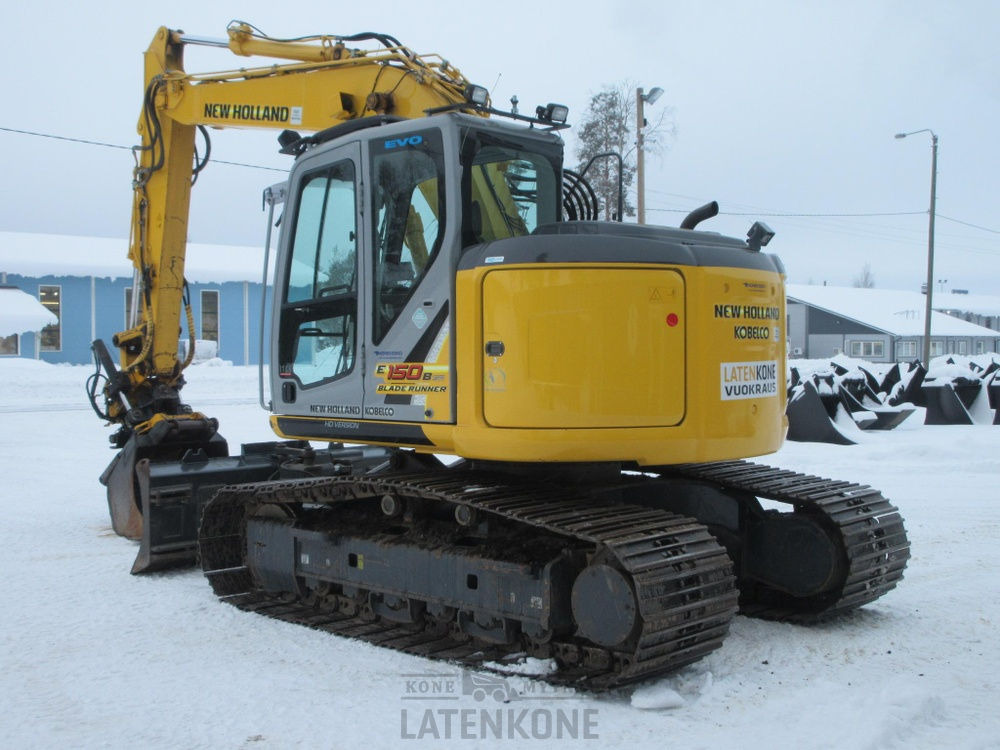 Excavator pe şenile New Holland E150BSR-2 Blade Runner: Foto 6