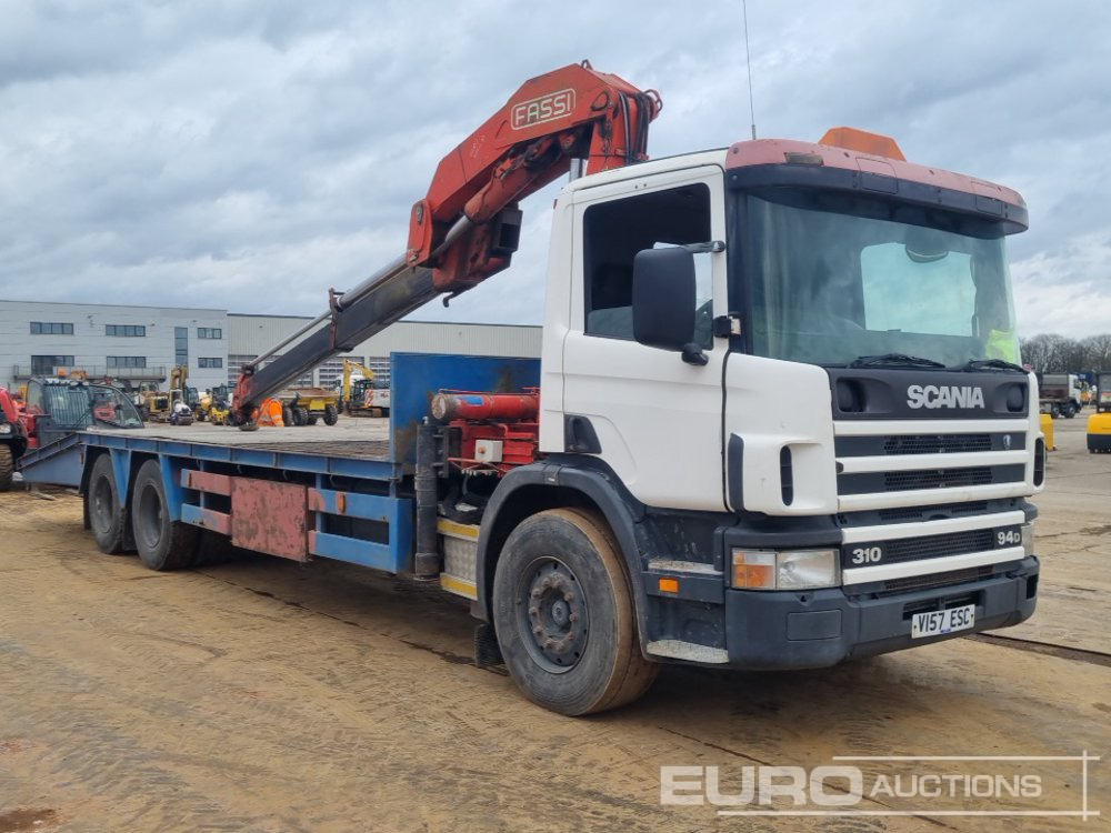 Camion platformă pentru transport de utilaje grele 1999 Scania 94D-340: Foto 7