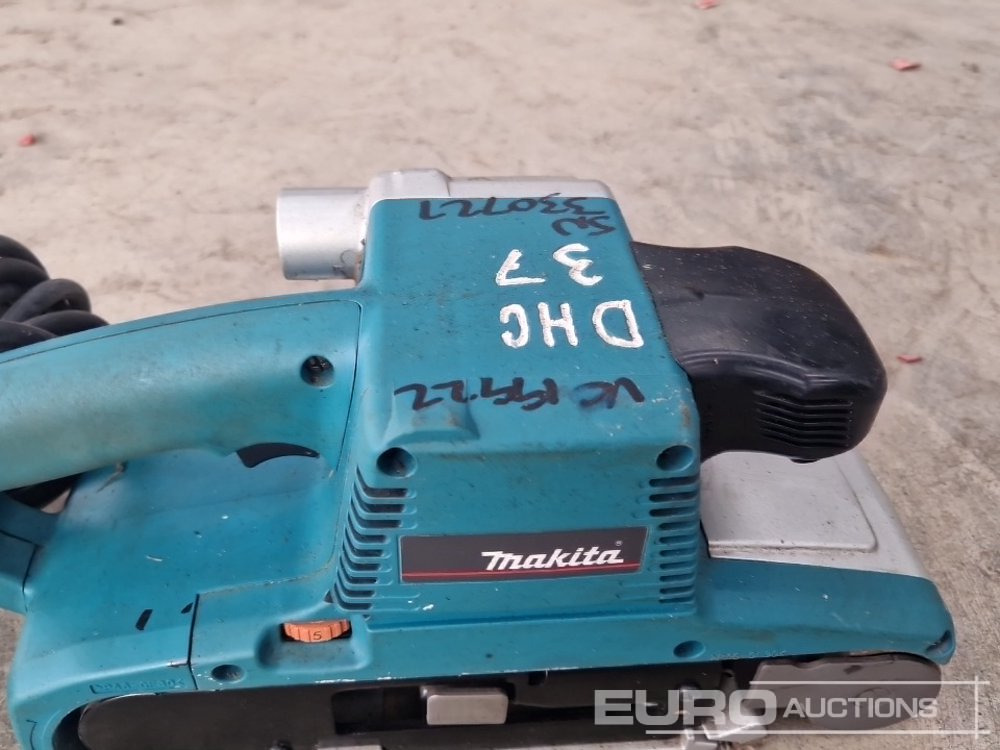 Echipamente de constructii Makita 9404 240 Volt Belt Sander: Foto 13