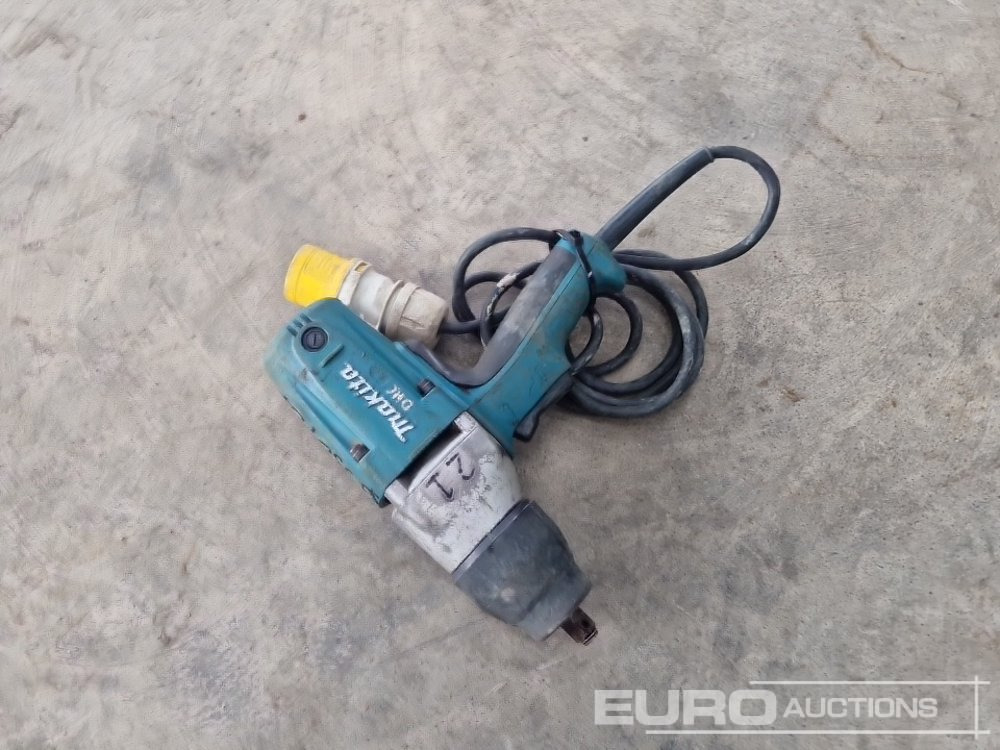 Echipamente de constructii Makita TW035 110 Volt Impact Wrench: Foto 7