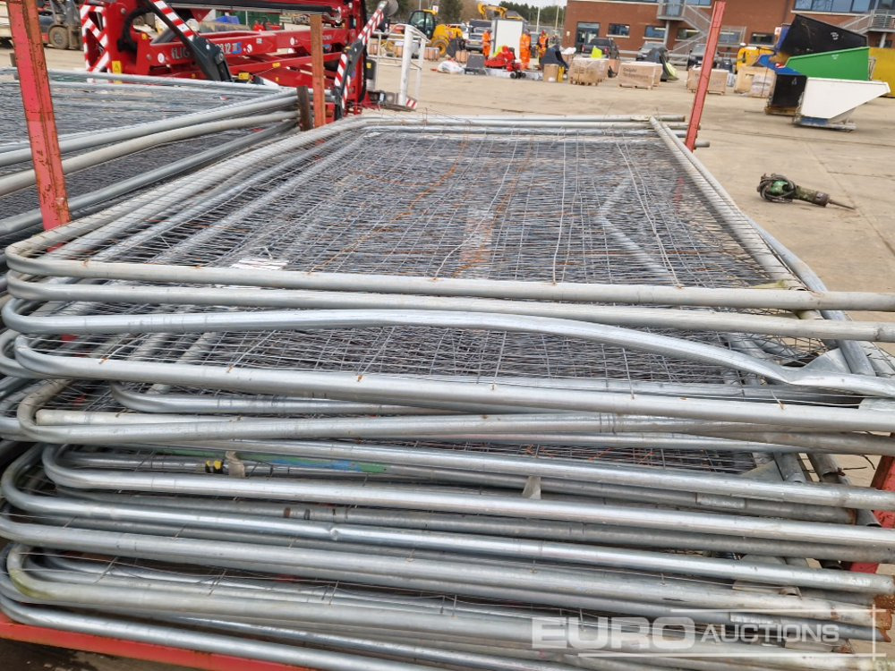 Echipamente de constructii Stillage of Heras Fencing (2 of): Foto 10