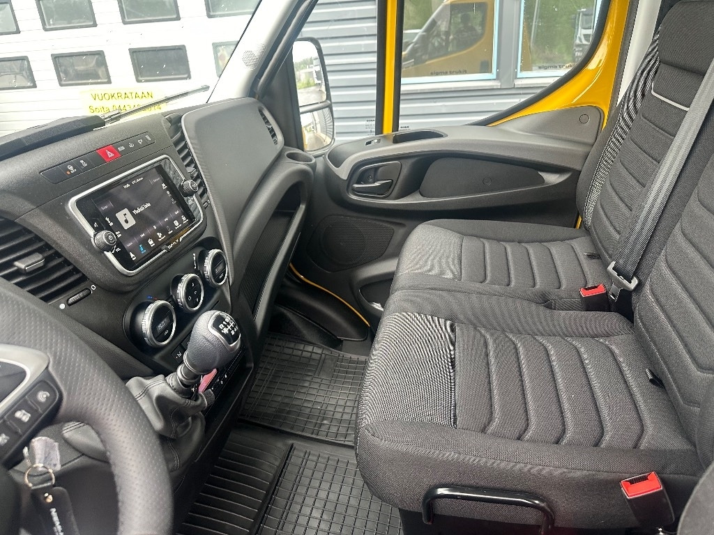 Maşină de tractare nou Iveco Daily 72C18/P: Foto 19