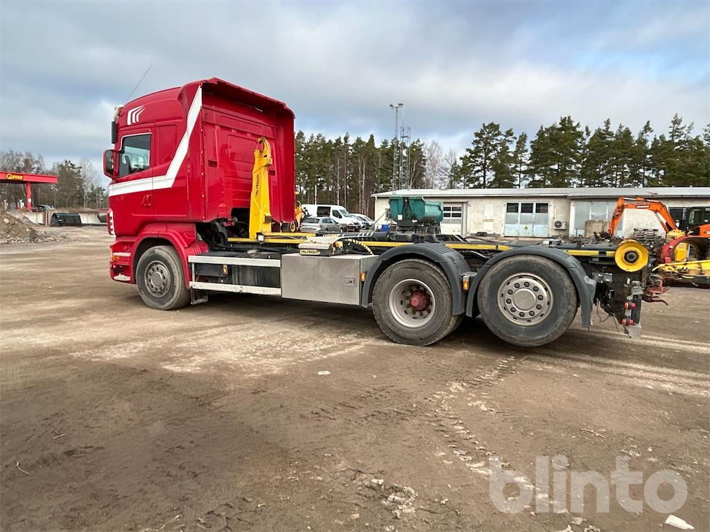 Camion cu cârlig SCANIA R560: Foto 11